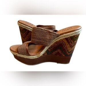LUCKY BRAND Women's Brown Wedge Sandals (Size 9M)